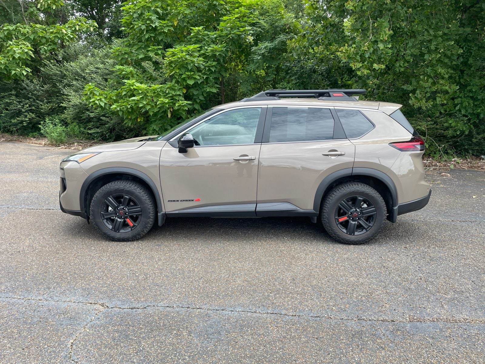 2025 Nissan Rogue Rock Creek
