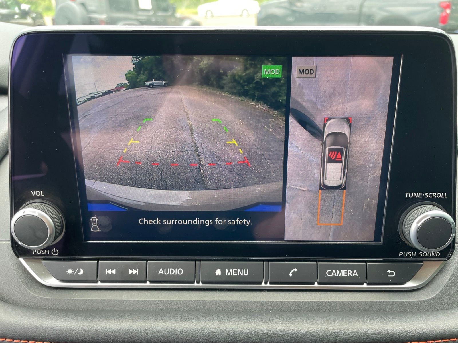 2025 Nissan Rogue Rock Creek
