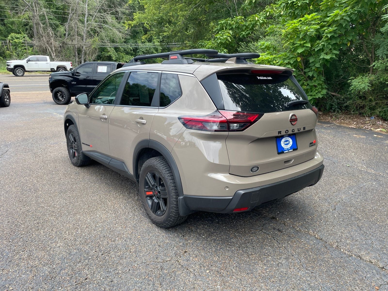 2025 Nissan Rogue Rock Creek