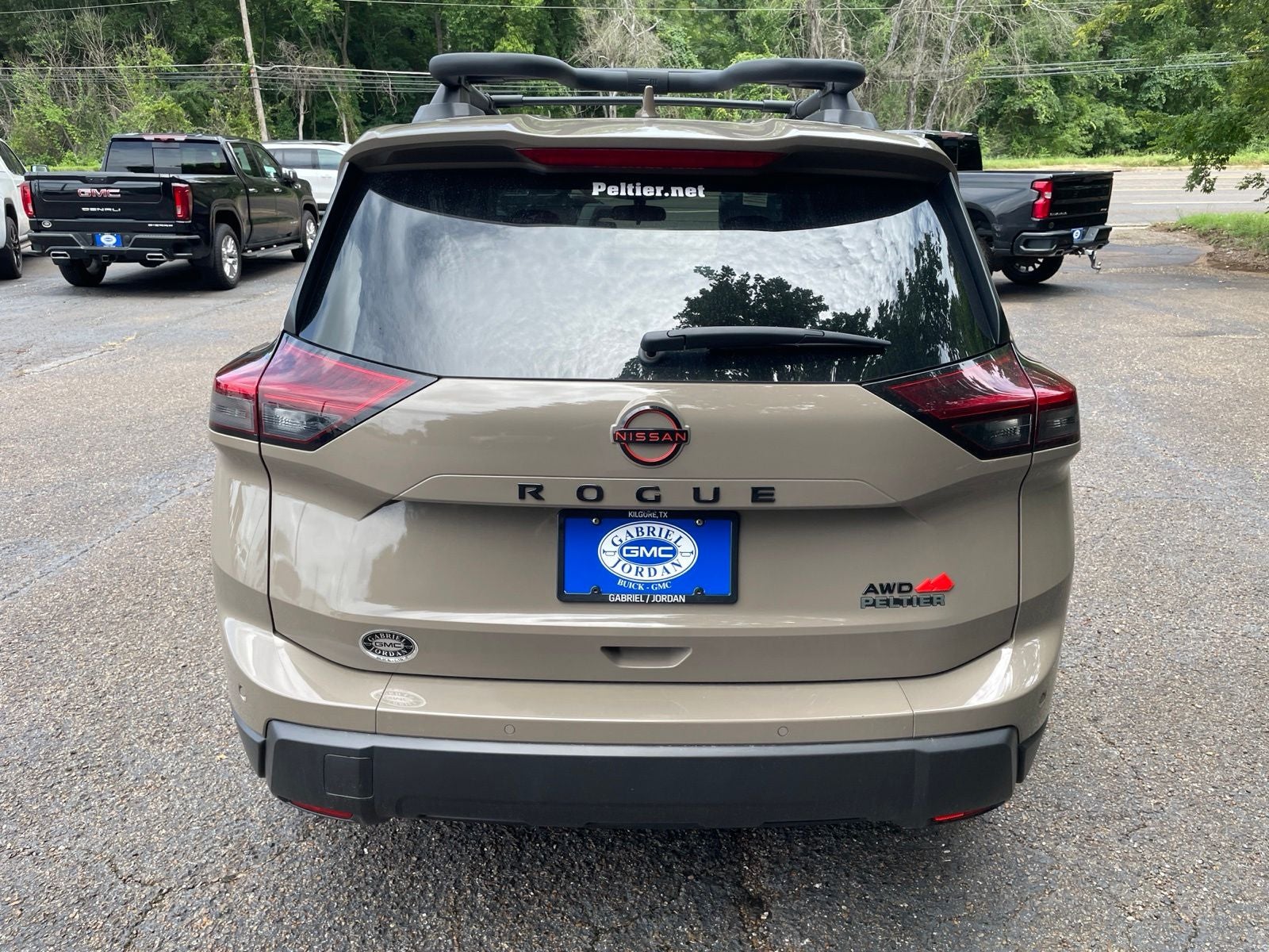 2025 Nissan Rogue Rock Creek