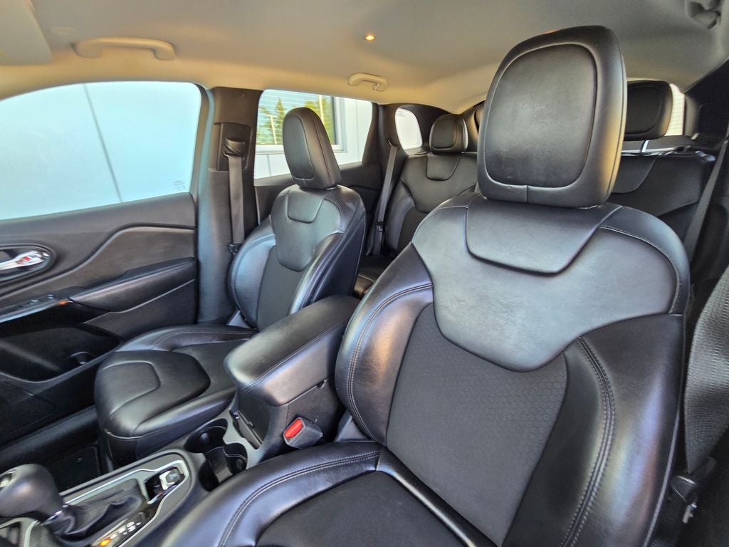 2021 Jeep Cherokee Altitude