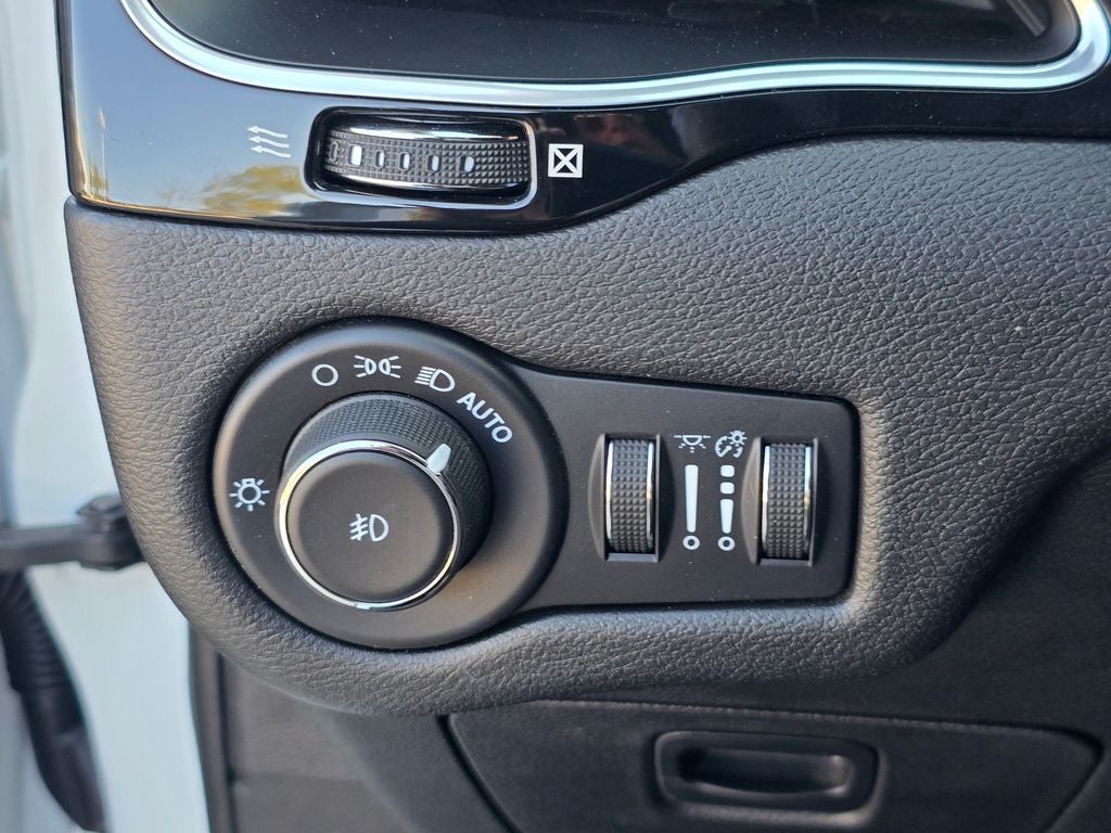 2021 Jeep Cherokee Altitude