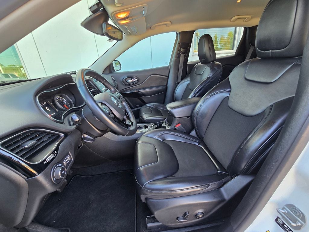 2021 Jeep Cherokee Altitude