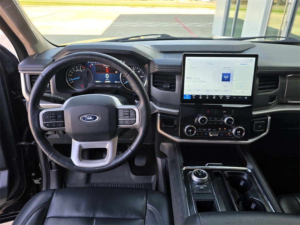 2022 Ford Expedition Max XLT