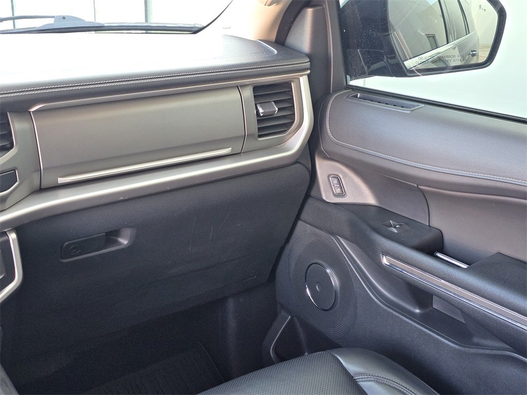 2022 Ford Expedition Max XLT