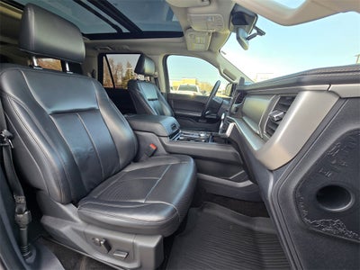 2022 Ford Expedition Max XLT