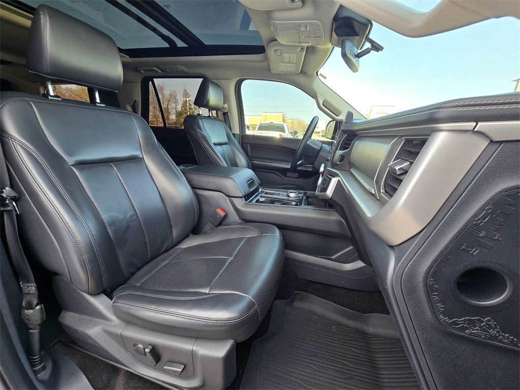 2022 Ford Expedition Max XLT