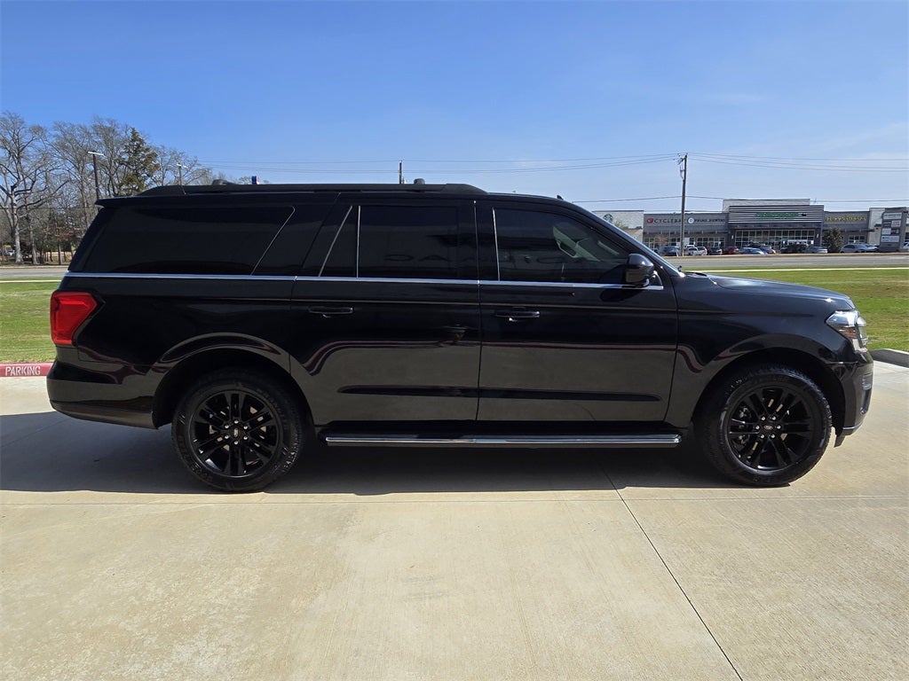2022 Ford Expedition Max XLT