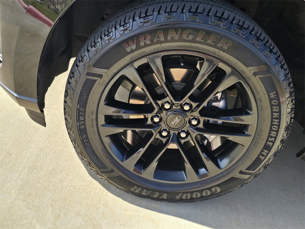 2022 Ford Expedition Max XLT