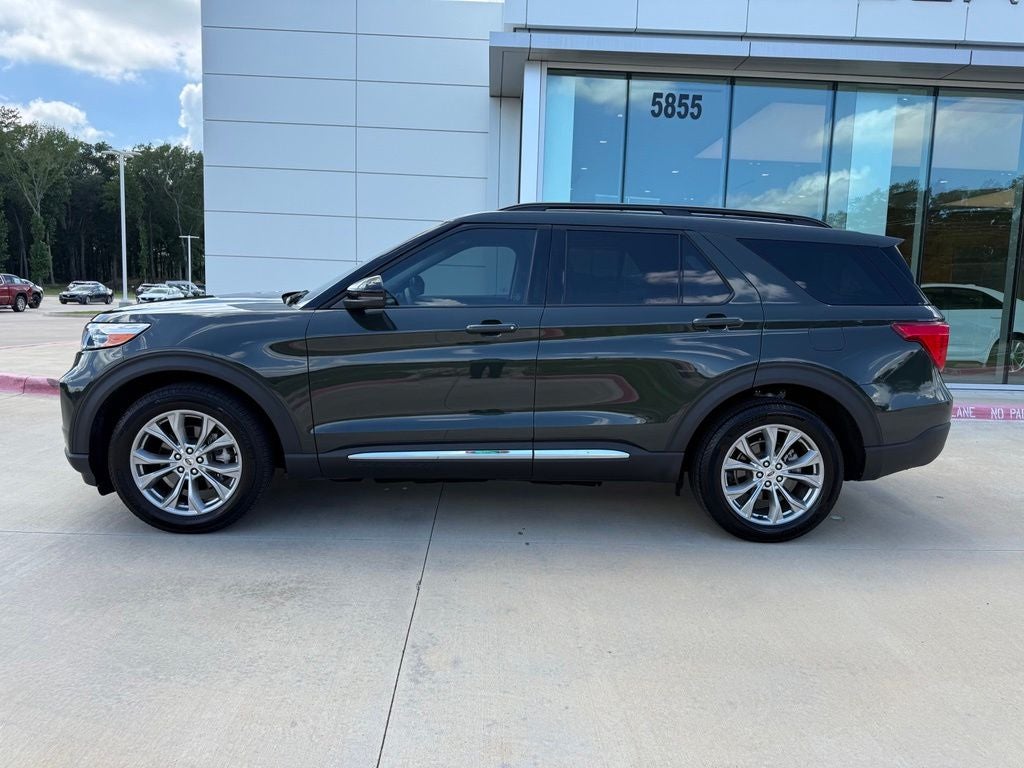 2024 Ford Explorer XLT