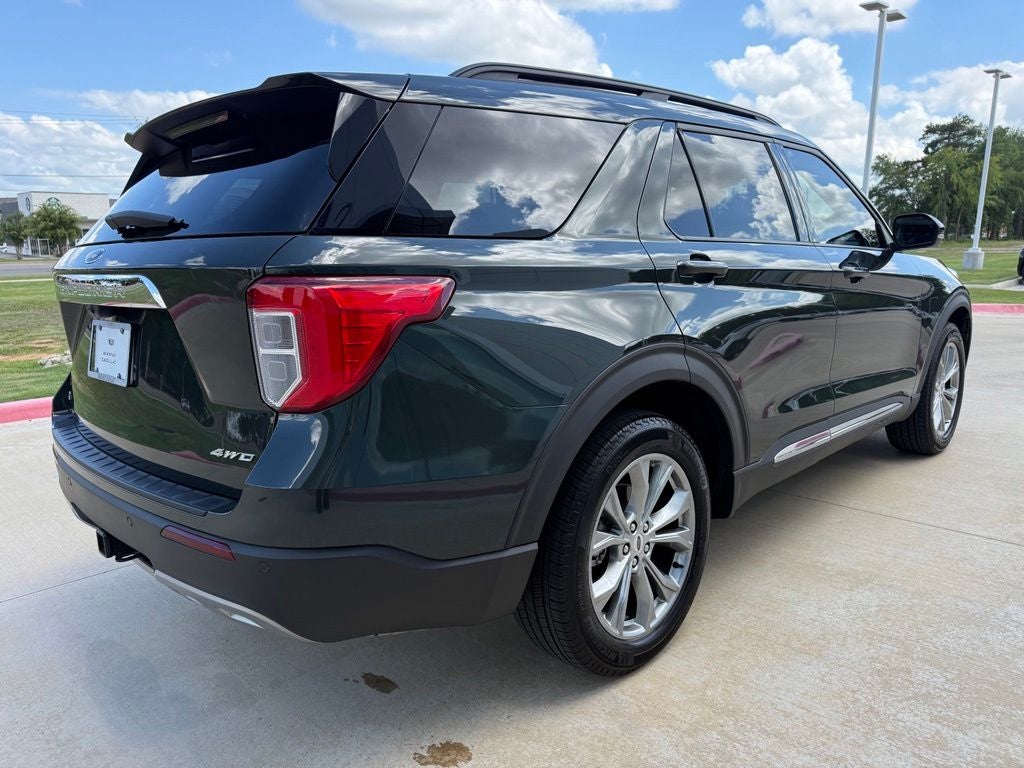 2024 Ford Explorer XLT