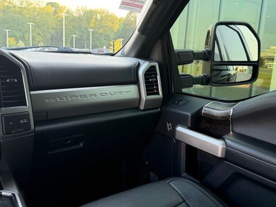 2022 Ford F-250SD Lariat