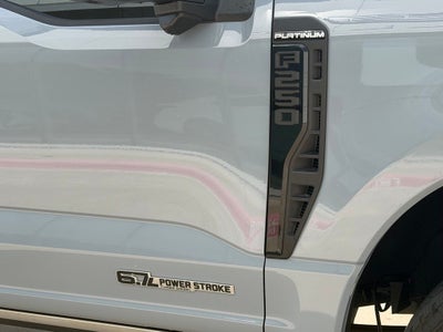 2025 Ford F-250SD Platinum