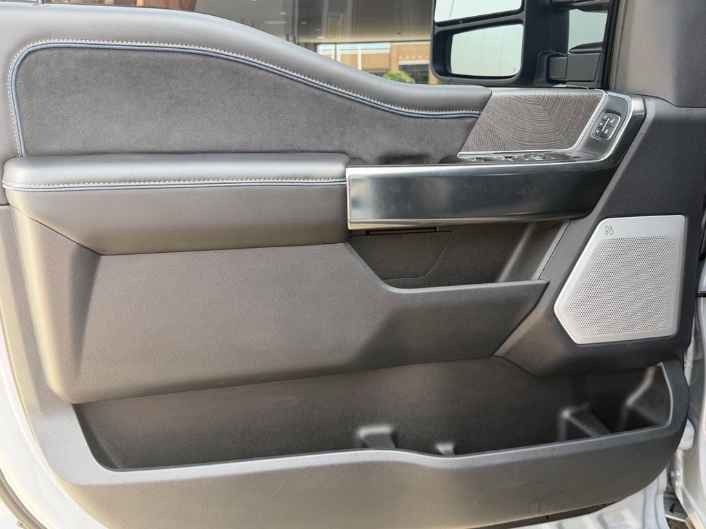 2025 Ford F-250SD Platinum