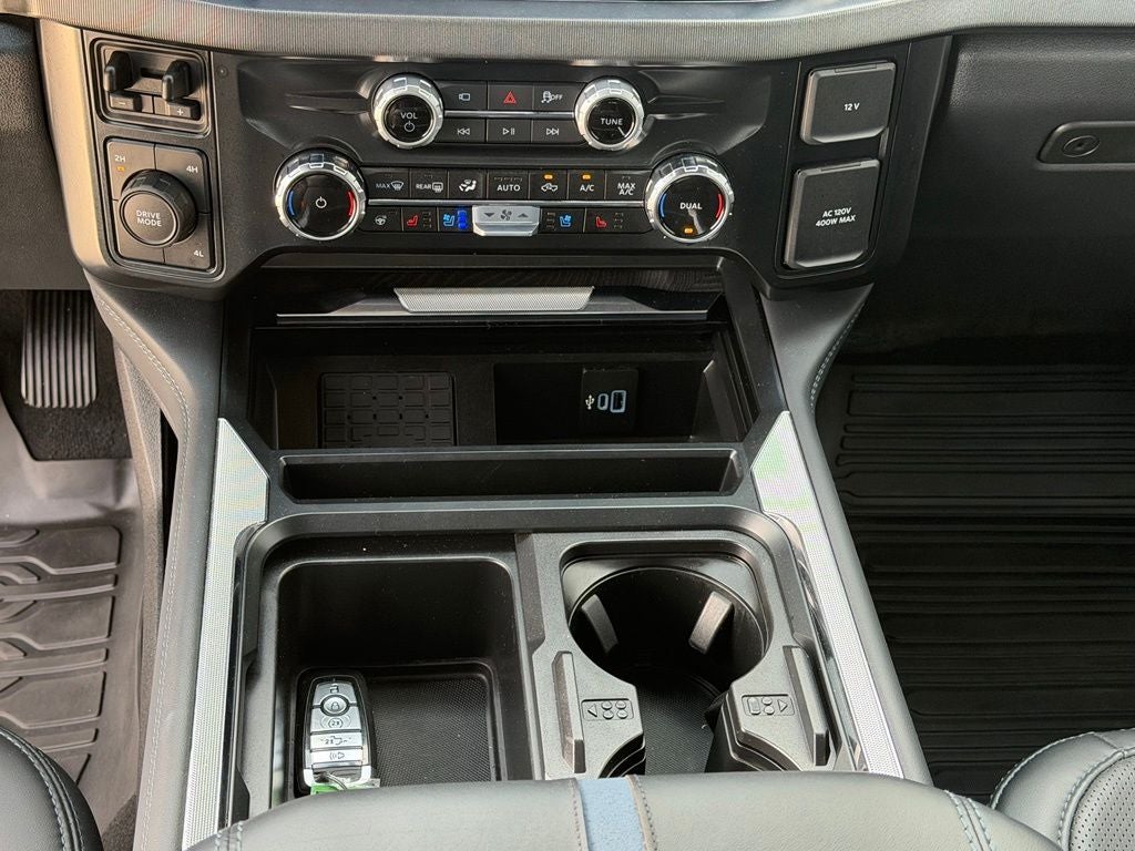 2025 Ford F-250SD Platinum