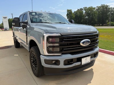 2025 Ford F-250SD Platinum