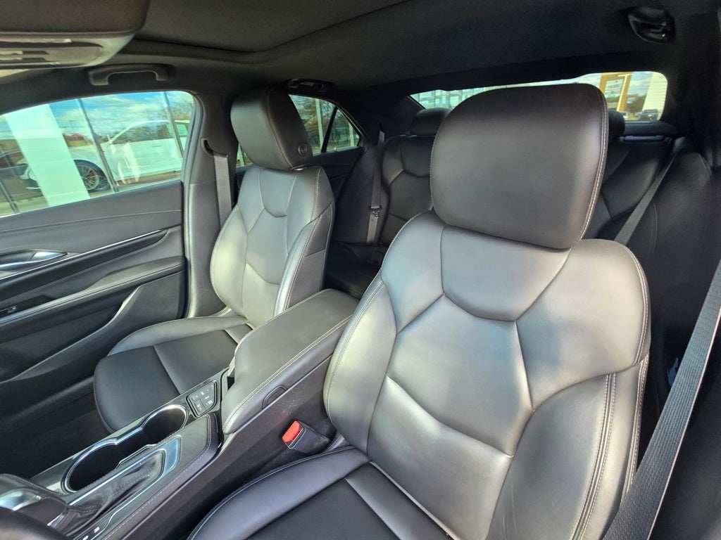 2021 Cadillac CT4 Luxury