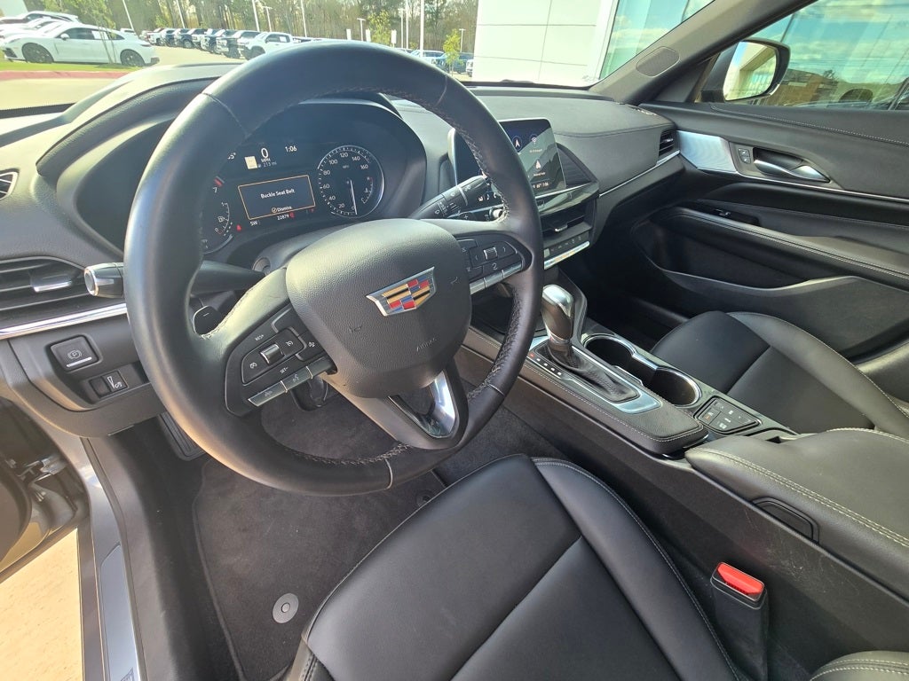 2021 Cadillac CT4 Luxury