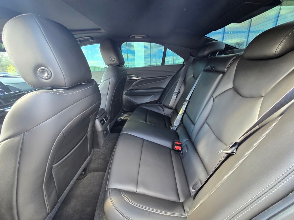 2021 Cadillac CT4 Luxury