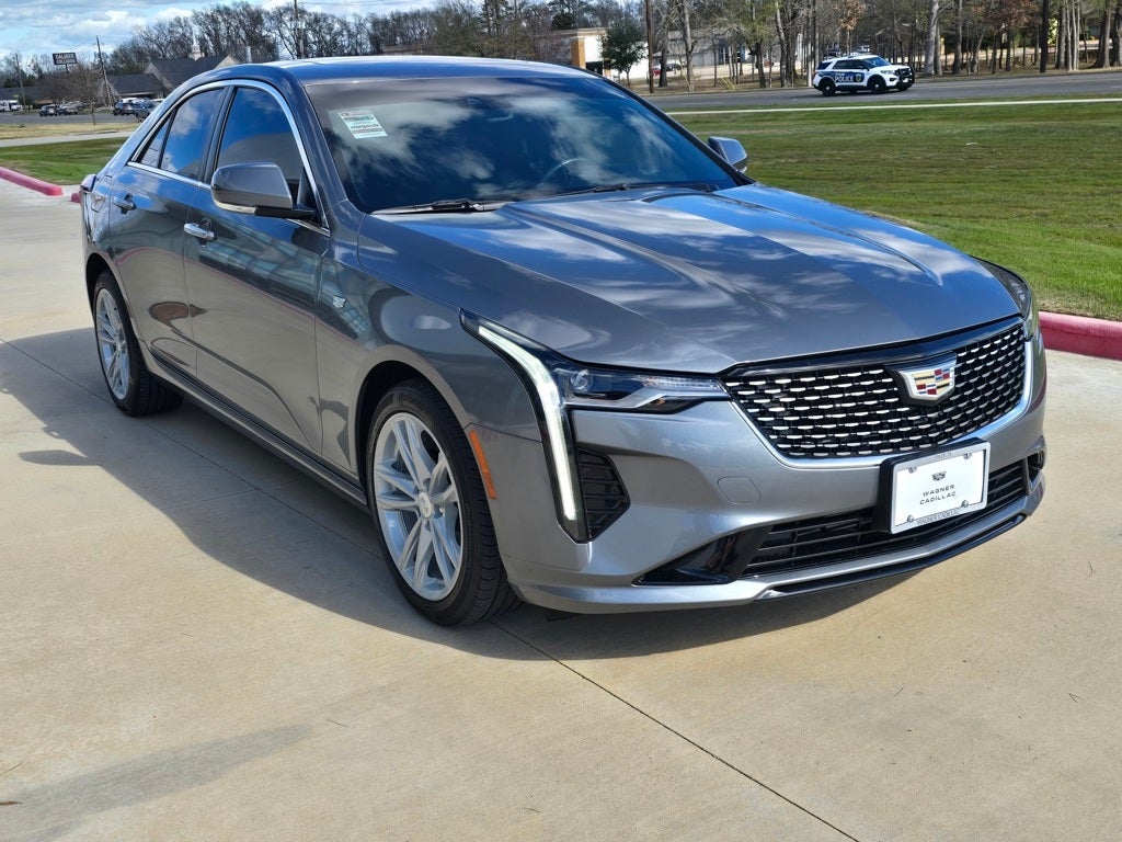 2021 Cadillac CT4 Luxury