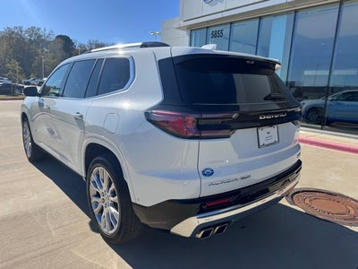 2024 GMC Acadia Denali