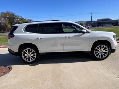 2024 GMC Acadia Denali