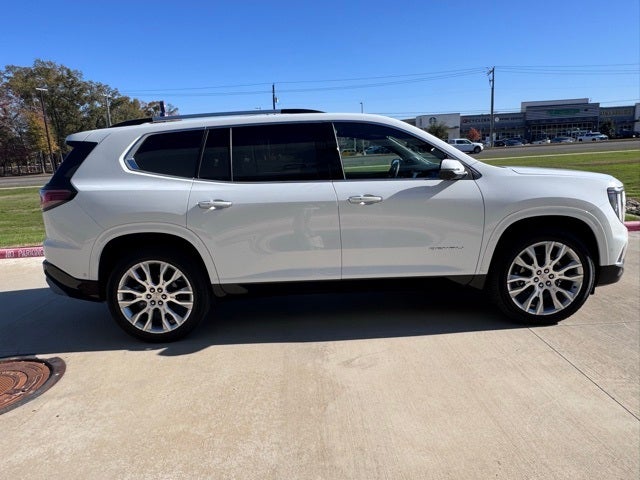 2024 GMC Acadia Denali