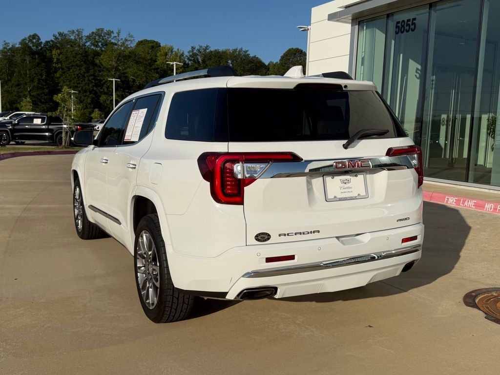 2023 GMC Acadia Denali
