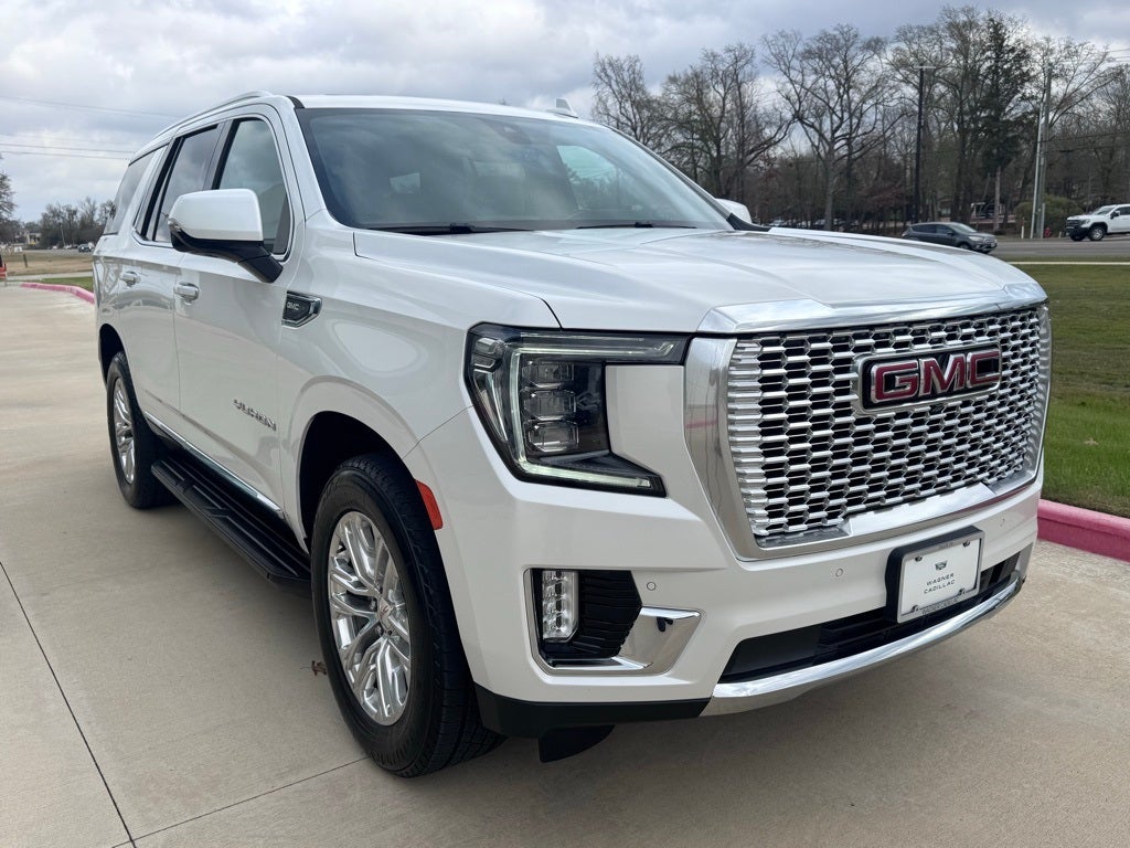 2022 GMC Yukon SLT
