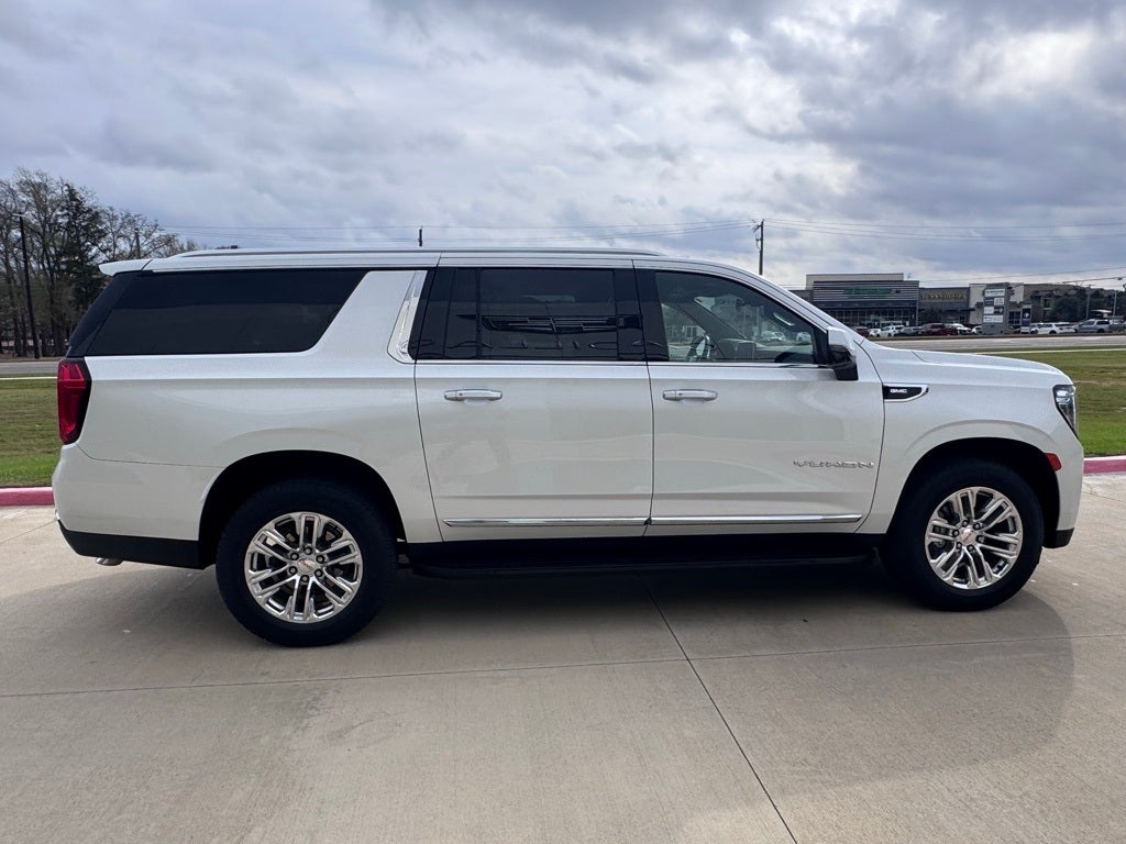 2021 GMC Yukon XL SLT