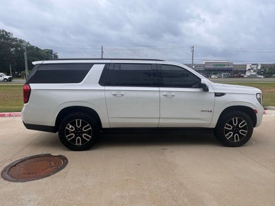 2024 GMC Yukon XL AT4