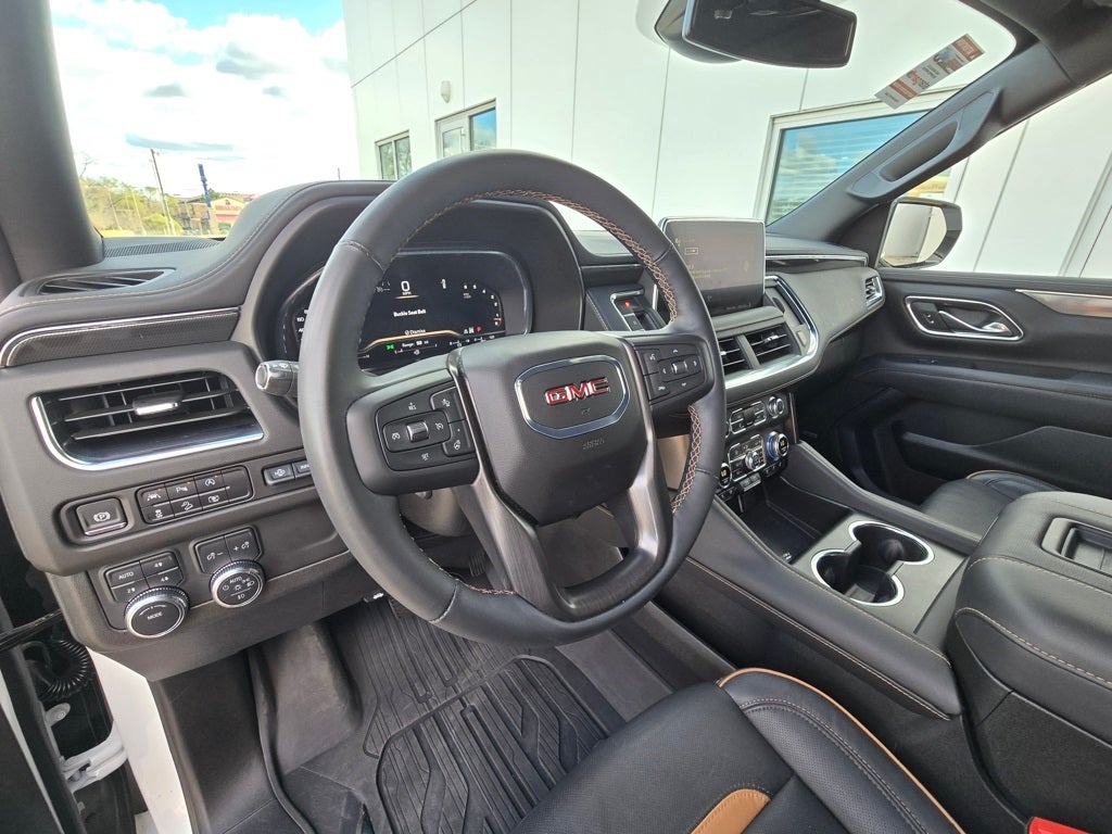 2024 GMC Yukon XL AT4