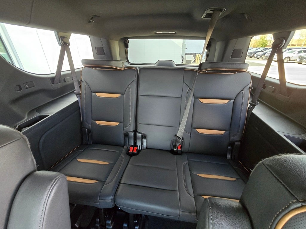 2024 GMC Yukon XL AT4