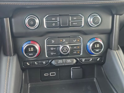 2024 GMC Yukon XL AT4