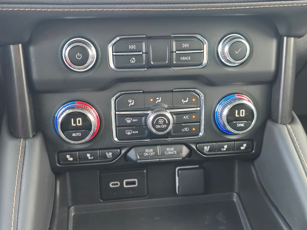 2024 GMC Yukon XL AT4