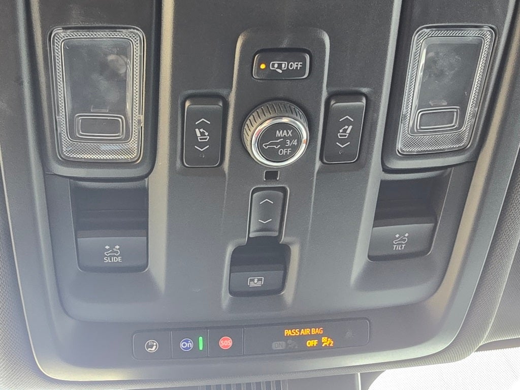 2024 GMC Yukon XL AT4