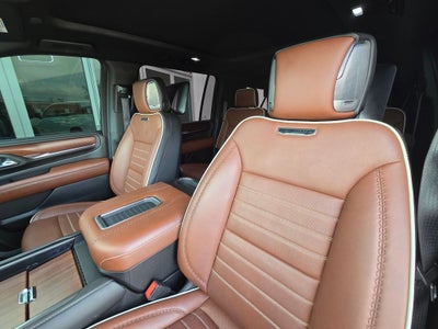 2023 GMC Yukon XL Denali Ultimate