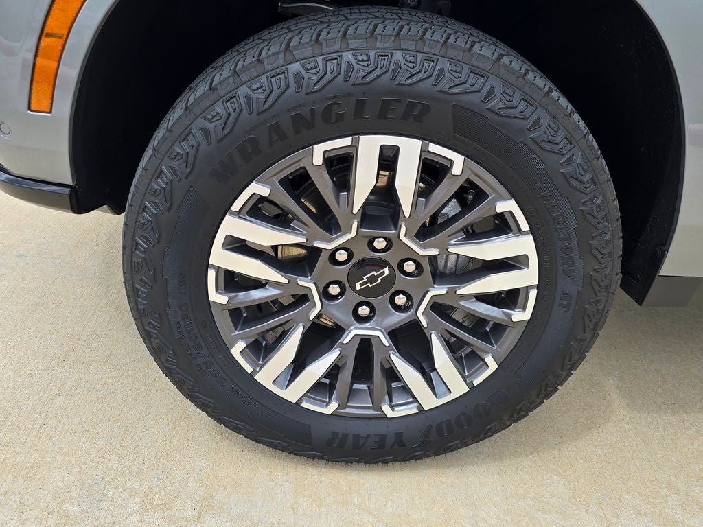 2025 Chevrolet Suburban Z71