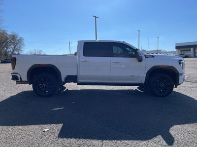 2024 GMC Sierra 2500HD AT4
