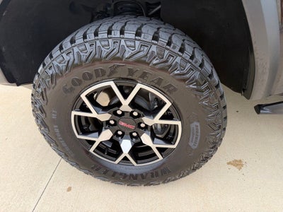 2024 GMC Canyon AT4X