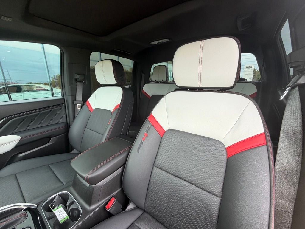 2024 GMC Canyon AT4X