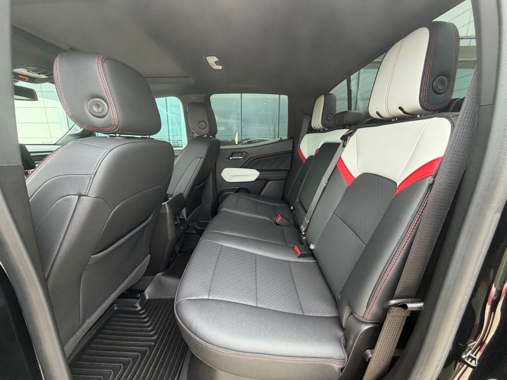 2024 GMC Canyon AT4X