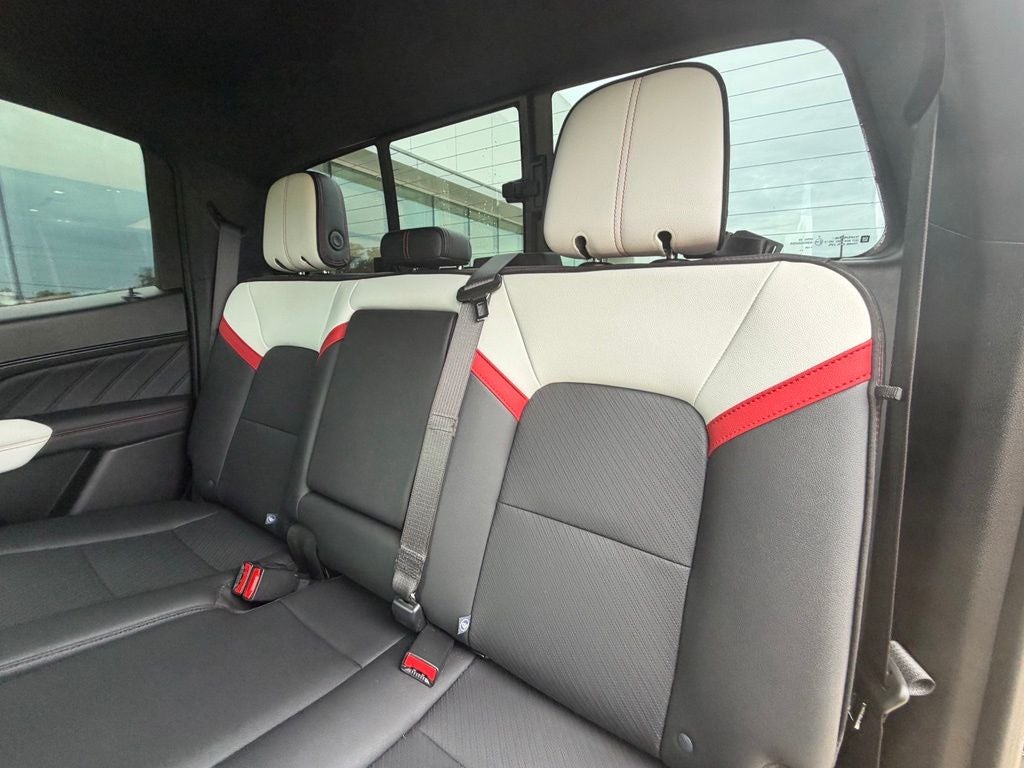 2024 GMC Canyon AT4X