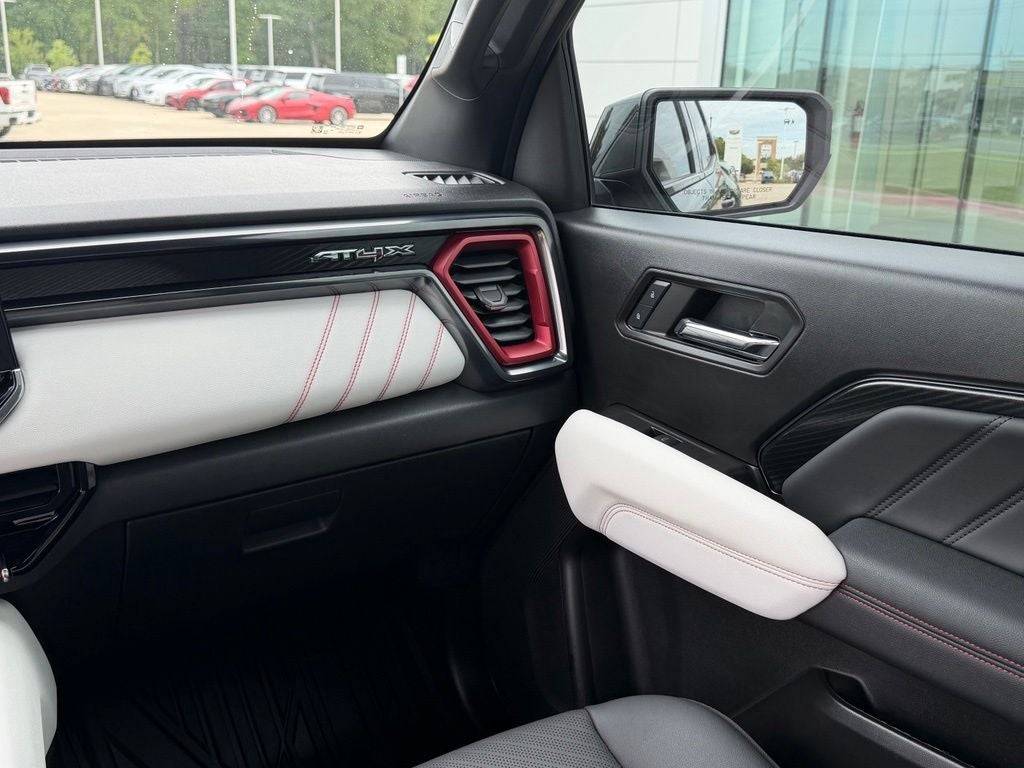 2024 GMC Canyon AT4X