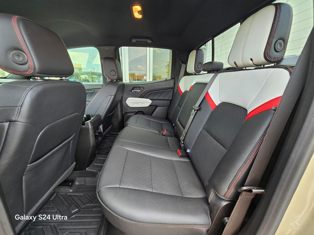 2024 GMC Canyon AT4X