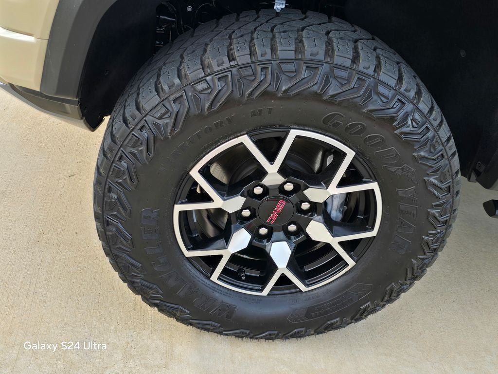 2024 GMC Canyon AT4X