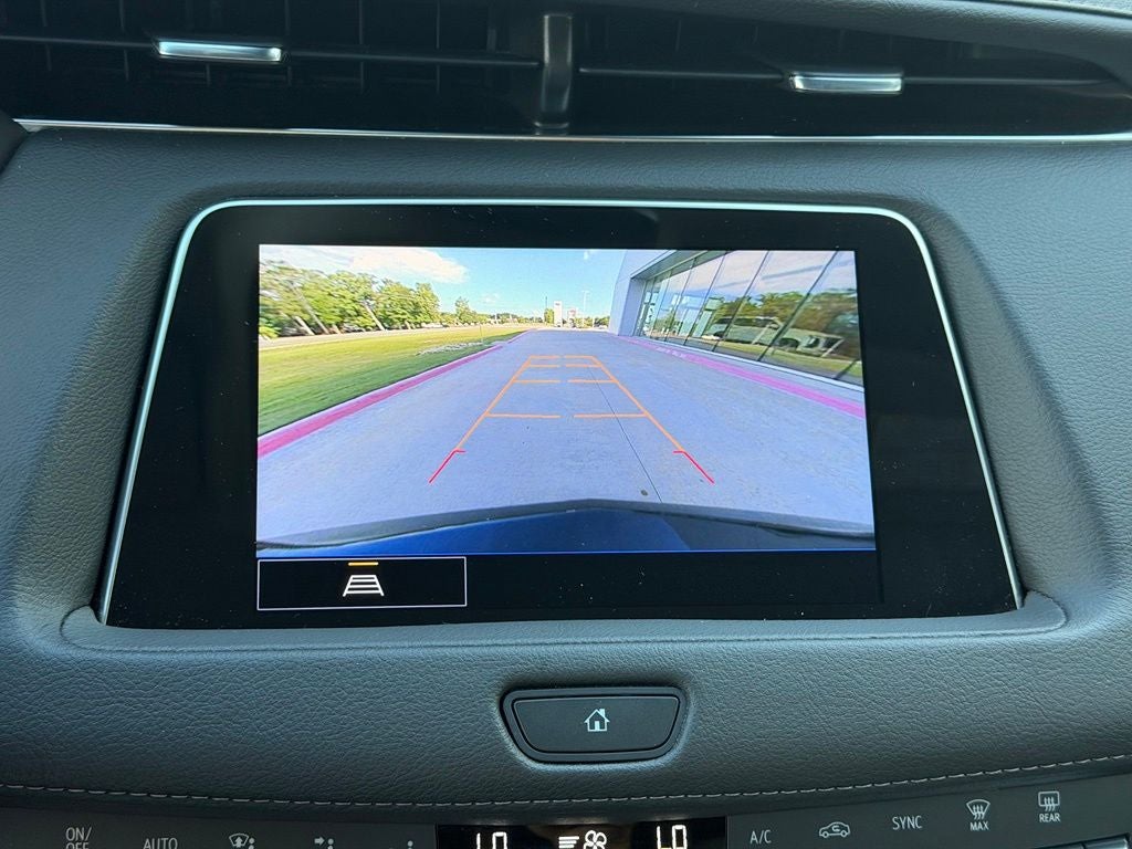 2023 Cadillac XT4 Luxury