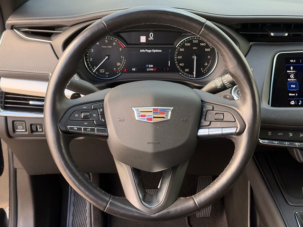 2023 Cadillac XT4 Premium Luxury