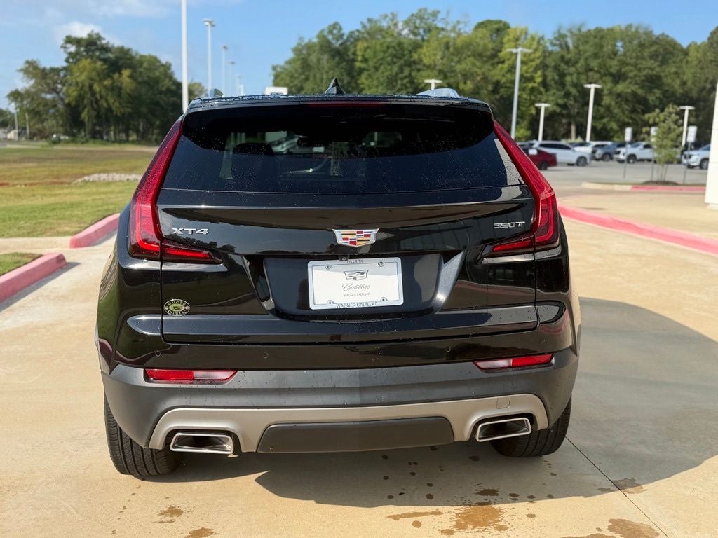 2023 Cadillac XT4 Premium Luxury