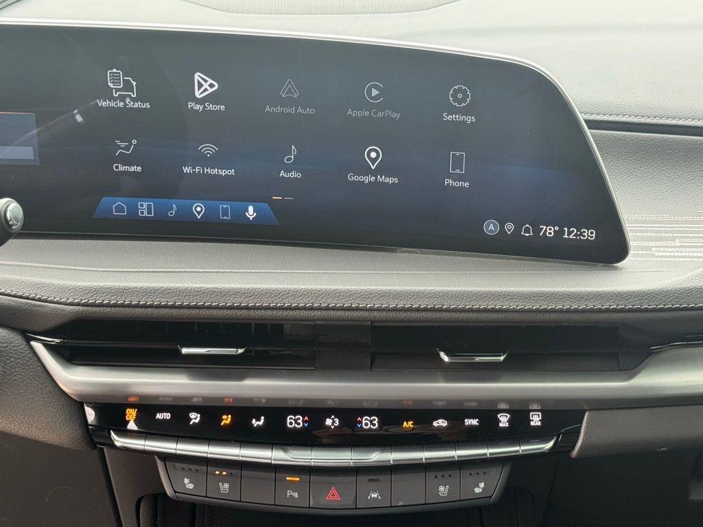 2024 Cadillac XT4 Premium Luxury